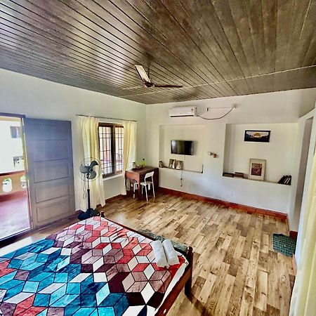 Mango Tree Villa Kochi Екстериор снимка