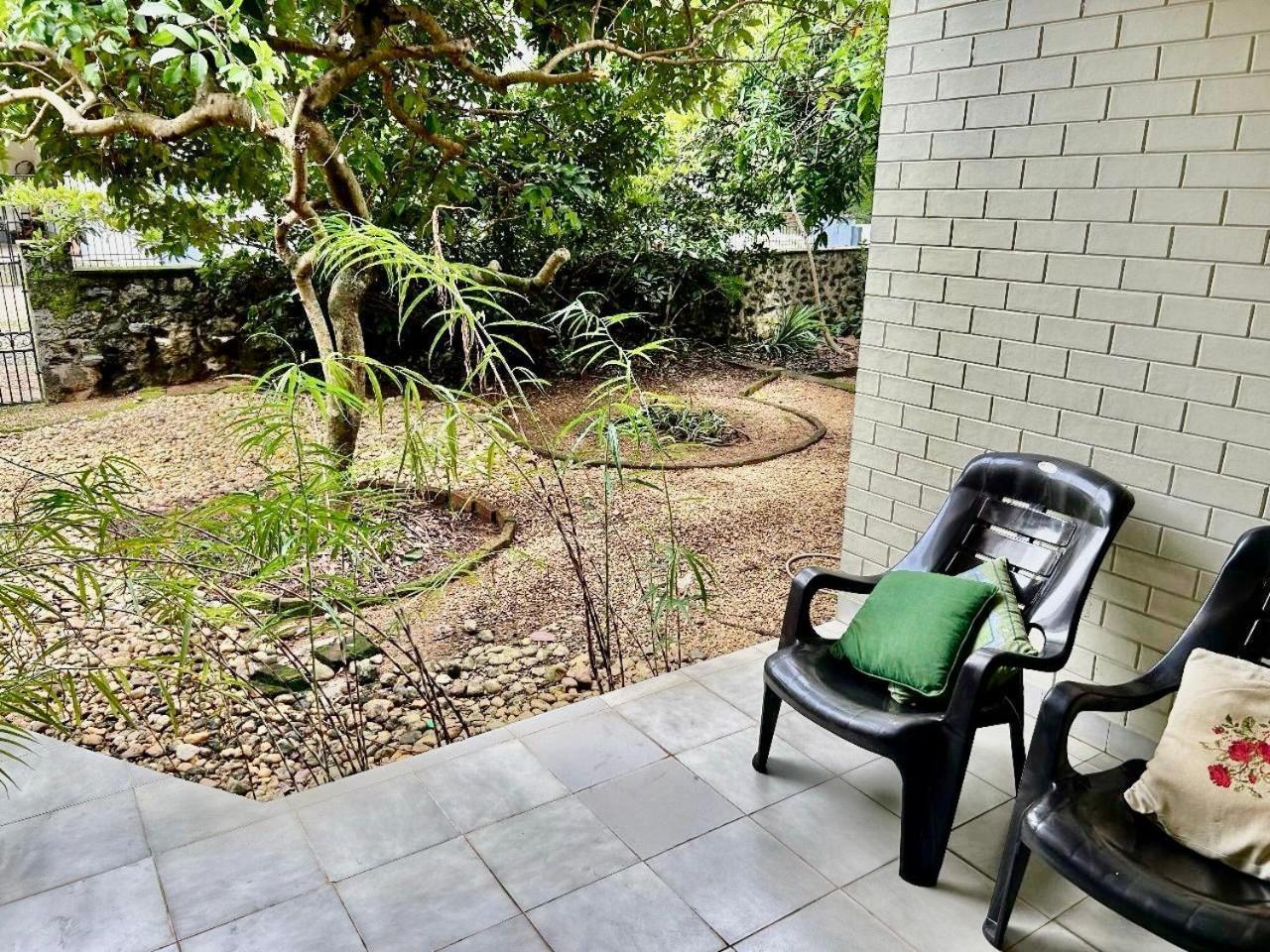 Mango Tree Villa Kochi Екстериор снимка