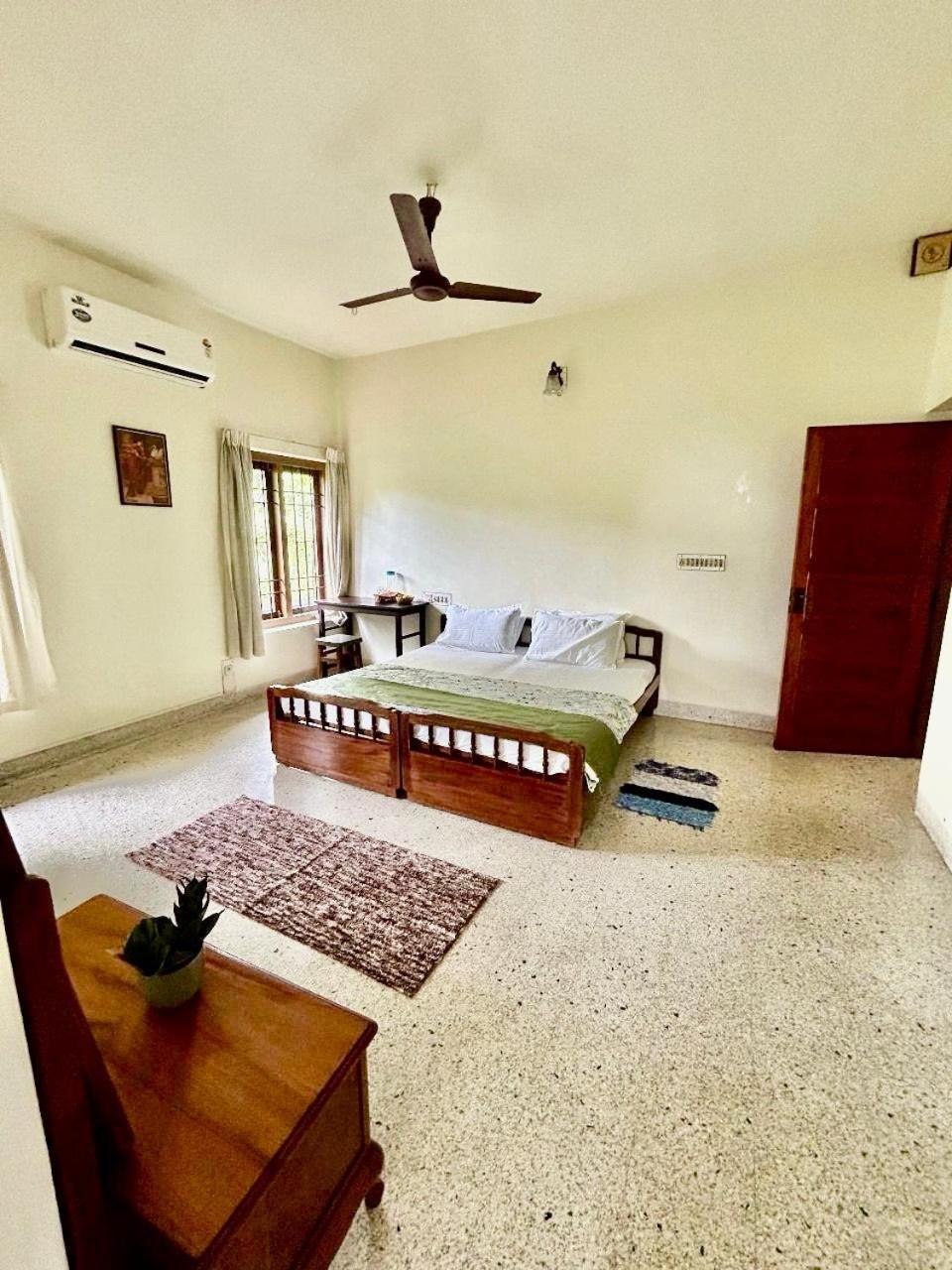 Mango Tree Villa Kochi Екстериор снимка