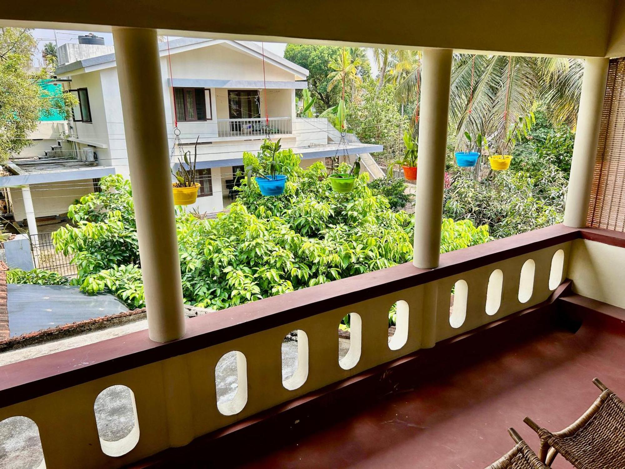 Mango Tree Villa Kochi Екстериор снимка